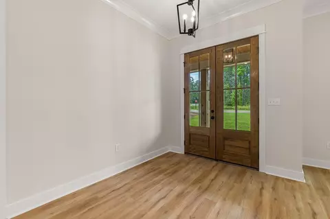 Entry Way - 41 Redmont Dr, Sumrall, MS 39482 photo 1 of 4