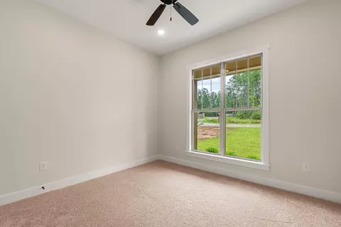 Bedroom - 41 Redmont Dr, Sumrall, MS 39482 photo 3 of 6