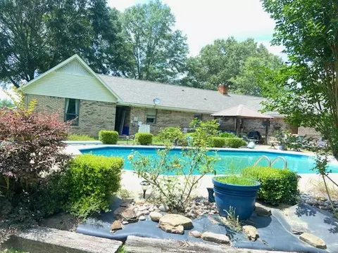 65 Rosemary Ln, Laurel, MS 39443 photo 4