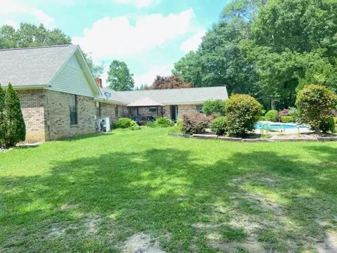 65 Rosemary Ln, Laurel, MS 39443 photo 3