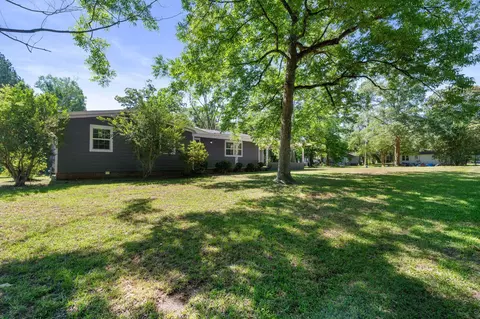 103 Shivers St, Mount Olive, MS 39119 photo 4