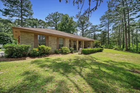 55 A W Swan Rd, Purvis, MS 39475
