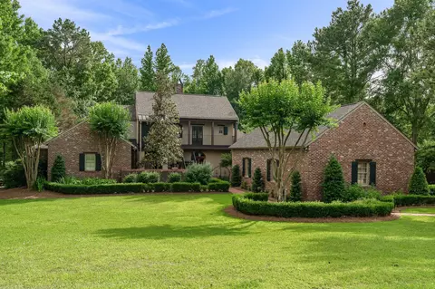 131 Wild Mdws, Hattiesburg, MS 39402