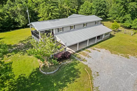 1312 Carnes Rd, Lumberton, MS 39455
