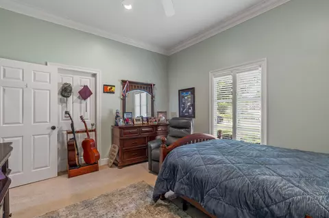 Bedroom - 906 Co Rd 8, Stringer, MS 39481 photo 6 of 9