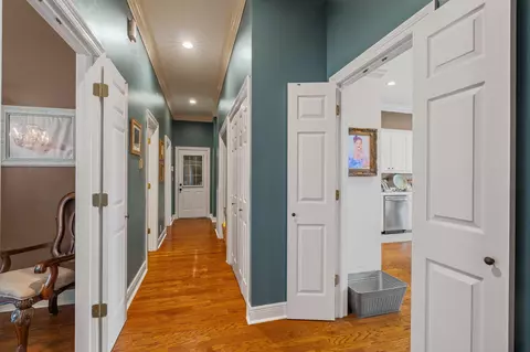 Entry Way - 906 Co Rd 8, Stringer, MS 39481 photo 4 of 4