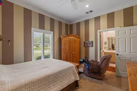 Bedroom - 906 Co Rd 8, Stringer, MS 39481 photo 7 of 9