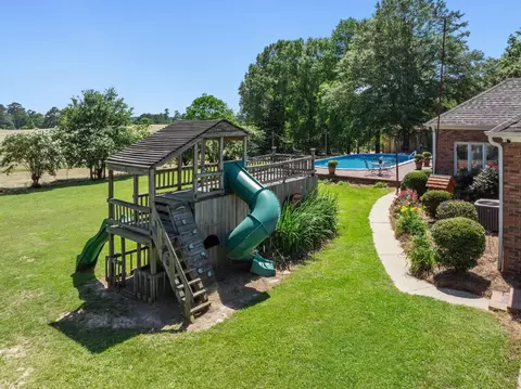 Exterior - 906 Co Rd 8, Stringer, MS 39481 photo 10 of 17