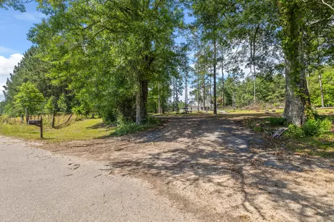 471 Dobson Rd, Purvis, MS 39475