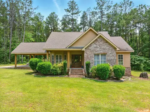 51 Higgins Rd, Sumrall, MS 39482