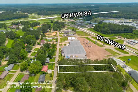 00 Venus St, Collins, MS 39428