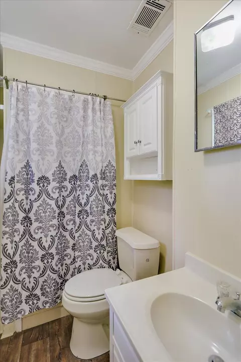 Bath - 1563 Dry Creek Rd, Magee, MS 39111 photo 1 of 2