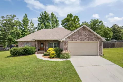 12 Clairebrook Dr, Purvis, MS 39475