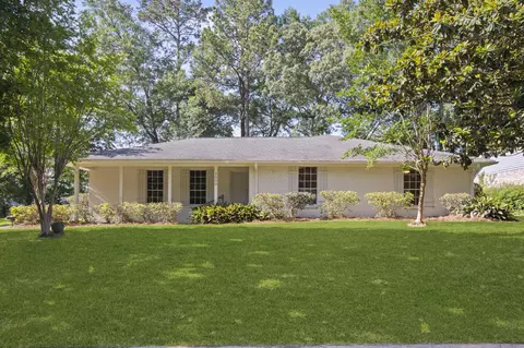 3000 Magnolia Pl, Hattiesburg, MS 39402