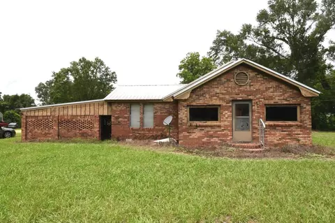 1943 Us-98, Foxworth, MS 39483