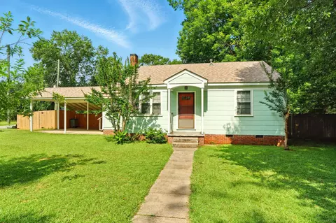 301 Bay St, Purvis, MS 39475