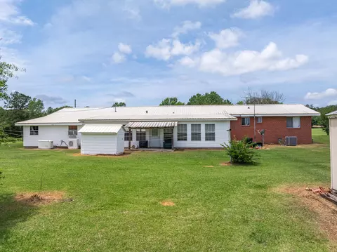 Exterior - 588 Wpa Rd, Sumrall, MS 39482 photo 7 of 11