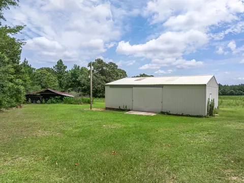Exterior - 588 Wpa Rd, Sumrall, MS 39482 photo 8 of 11