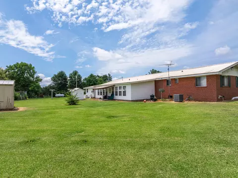 Exterior - 588 Wpa Rd, Sumrall, MS 39482 photo 5 of 11