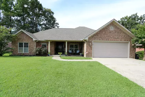 47 Joshbury Cir, Laurel, MS 39443