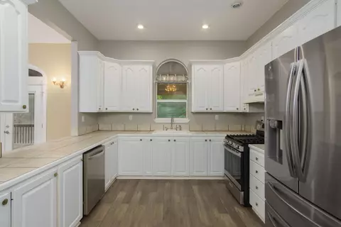 Kitchen - 187 River Loop, Beaumont, MS 39423 photo 1 of 1