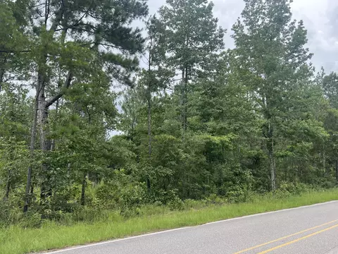 6 Lawler Road, Lumberton, MS 39455