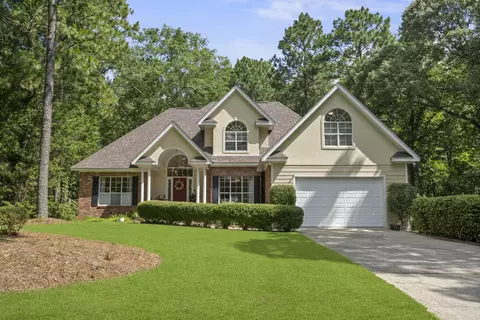 88 Timberton Dr, Hattiesburg, MS 39401