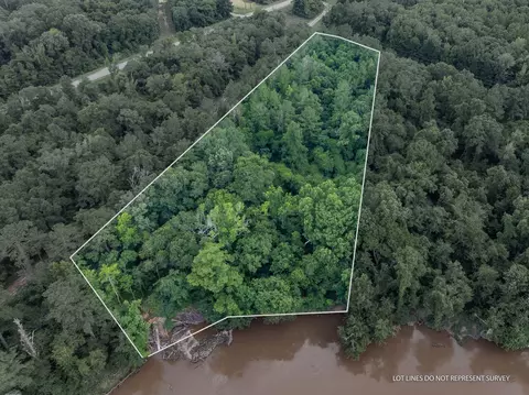 4 32 Mol Ac Old Hwy 24, Mclain, MS 39456