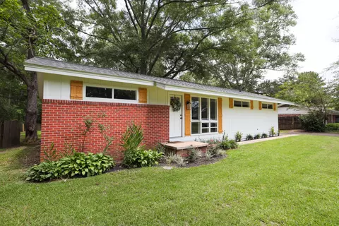 26 Kennon Ave, Laurel, MS 39443