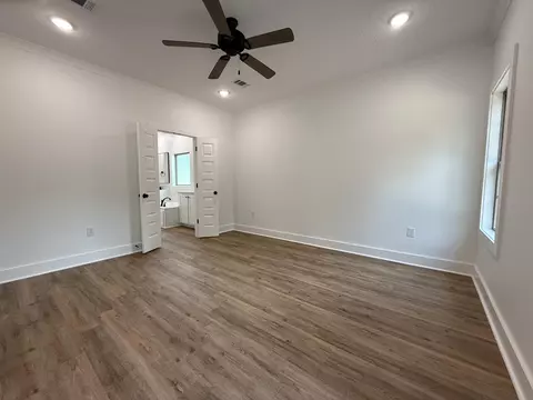 Bedroom - 44 Ratcliff Rd, Sumrall, MS 39482 photo 3 of 7