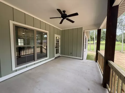 Exterior - 44 Ratcliff Rd, Sumrall, MS 39482 photo 3 of 8
