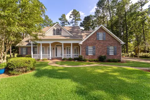 228 Timberton Dr, Hattiesburg, MS 39401