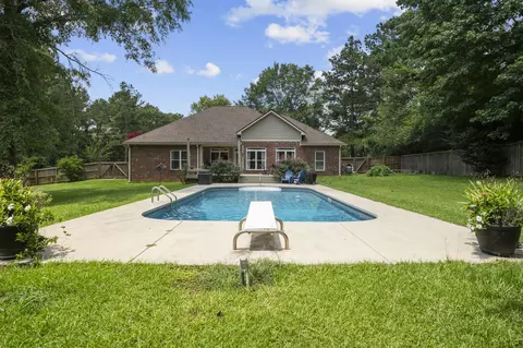 Exterior - 16 Winding Brook Dr, Sumrall, MS 39482 photo 7 of 10