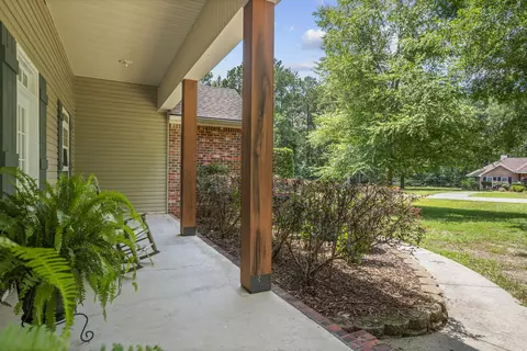 Exterior - 16 Winding Brook Dr, Sumrall, MS 39482 photo 2 of 10
