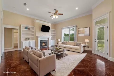 Living - 38 J C Pickering Dr, Seminary, MS 39479 photo 2 of 5
