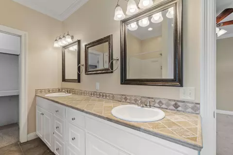 Bath - 38 J C Pickering Dr, Seminary, MS 39479 photo 1 of 5