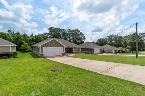 69 Logaras Cir, Purvis, MS 39475 photo 3
