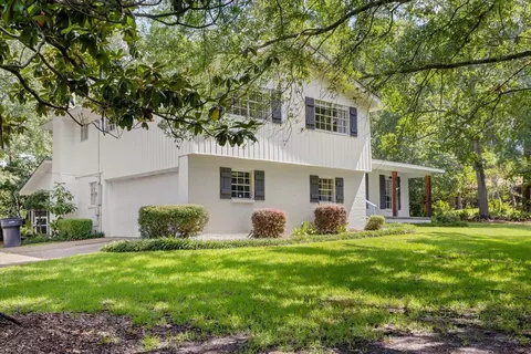 109 Richwood Dr, Hattiesburg, MS 39402