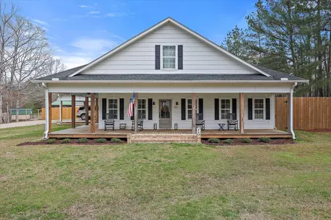 148 Stanton Hall Dr, Florence, MS 39073 photo 1