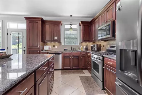 117 Par Dr, Collins, MS 39428 photo 12
