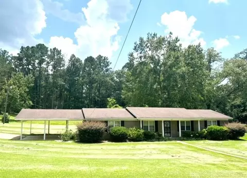 206 Ellis St, Mendenhall, MS 39114