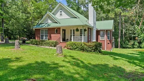 221 Windridge Ln, Purvis, MS 39475