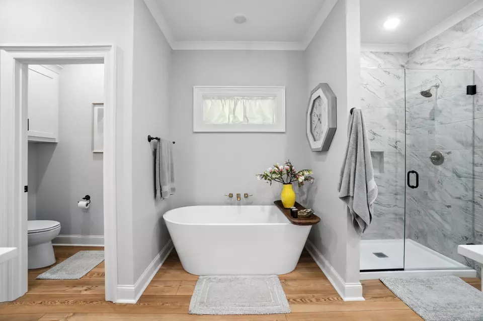 Bath - 79 Whistlestop, Sumrall, MS 39482 photo 2 of 4