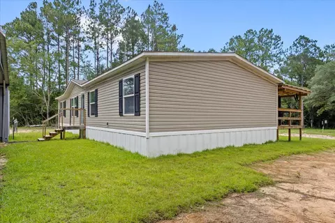 54 George Wise Rd, Carriere, MS 39426