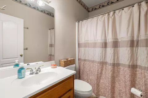 Bath - 18 Parkridge Rd, Purvis, MS 39475 photo 2 of 2