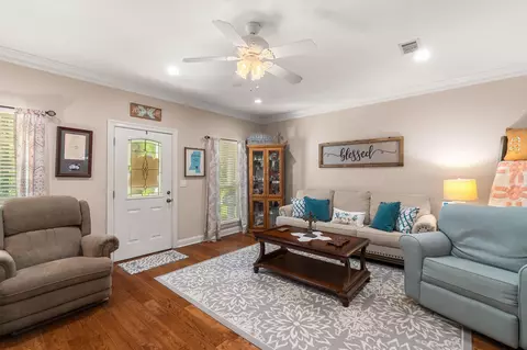 Entry Way - 18 Parkridge Rd, Purvis, MS 39475 photo 1 of 2