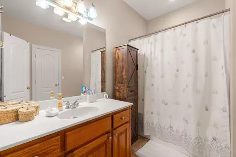 Bath - 18 Parkridge Rd, Purvis, MS 39475 photo 1 of 2