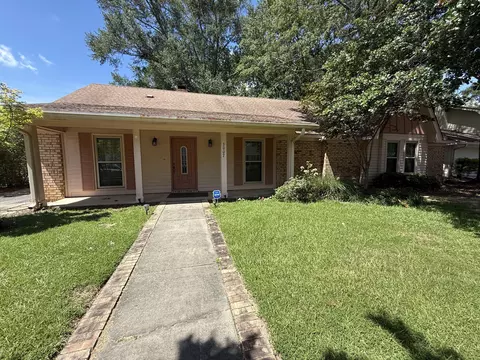 3007 Magnolia Pl, Hattiesburg, MS 39402