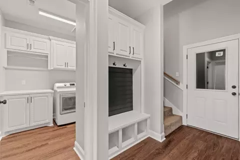Entry Way - 357 Todd Rd, Sumrall, MS 39482 photo 5 of 6