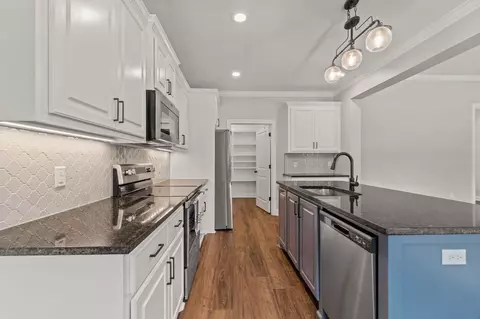 Kitchen - 357 Todd Rd, Sumrall, MS 39482 photo 2 of 3
